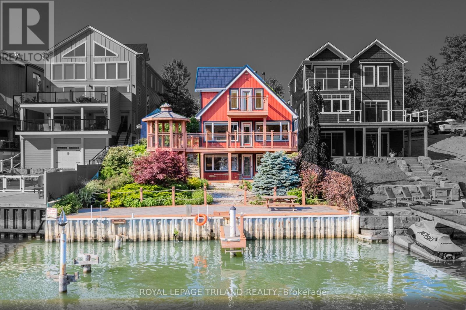 19 Shady Ln, Lambton Shores, ON N0M 1T0