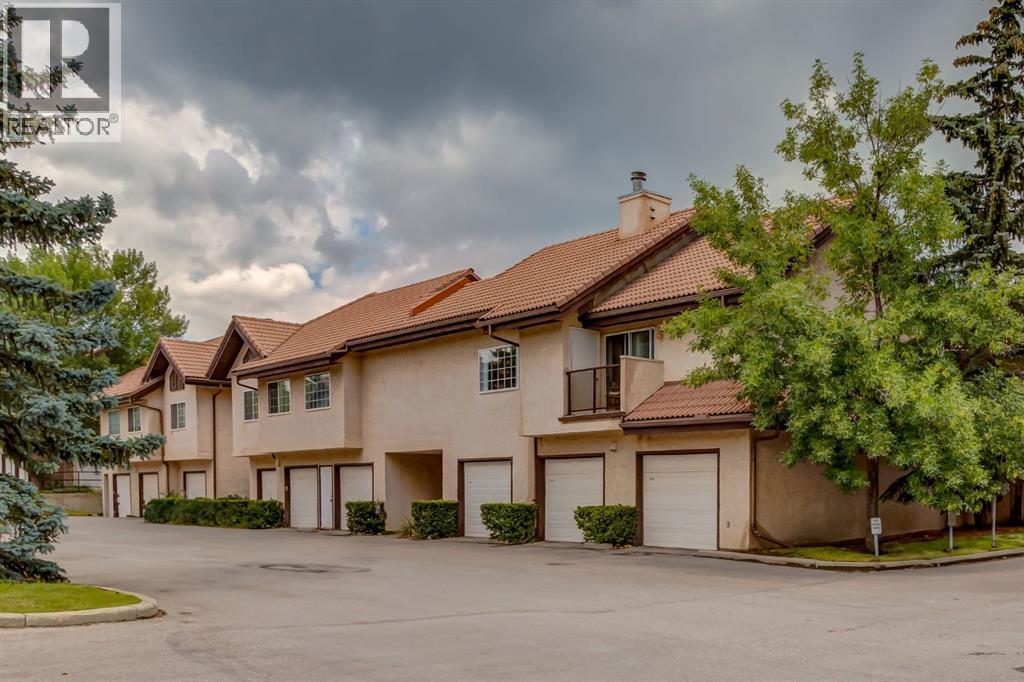 1997 Sirocco Drive Sw Unit 809, Calgary, AB T3H 3E6