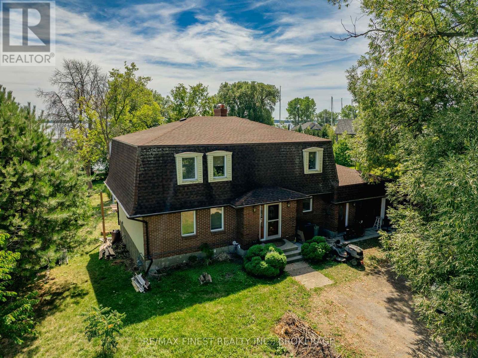 181 Main St, Loyalist, ON K0H 1G0