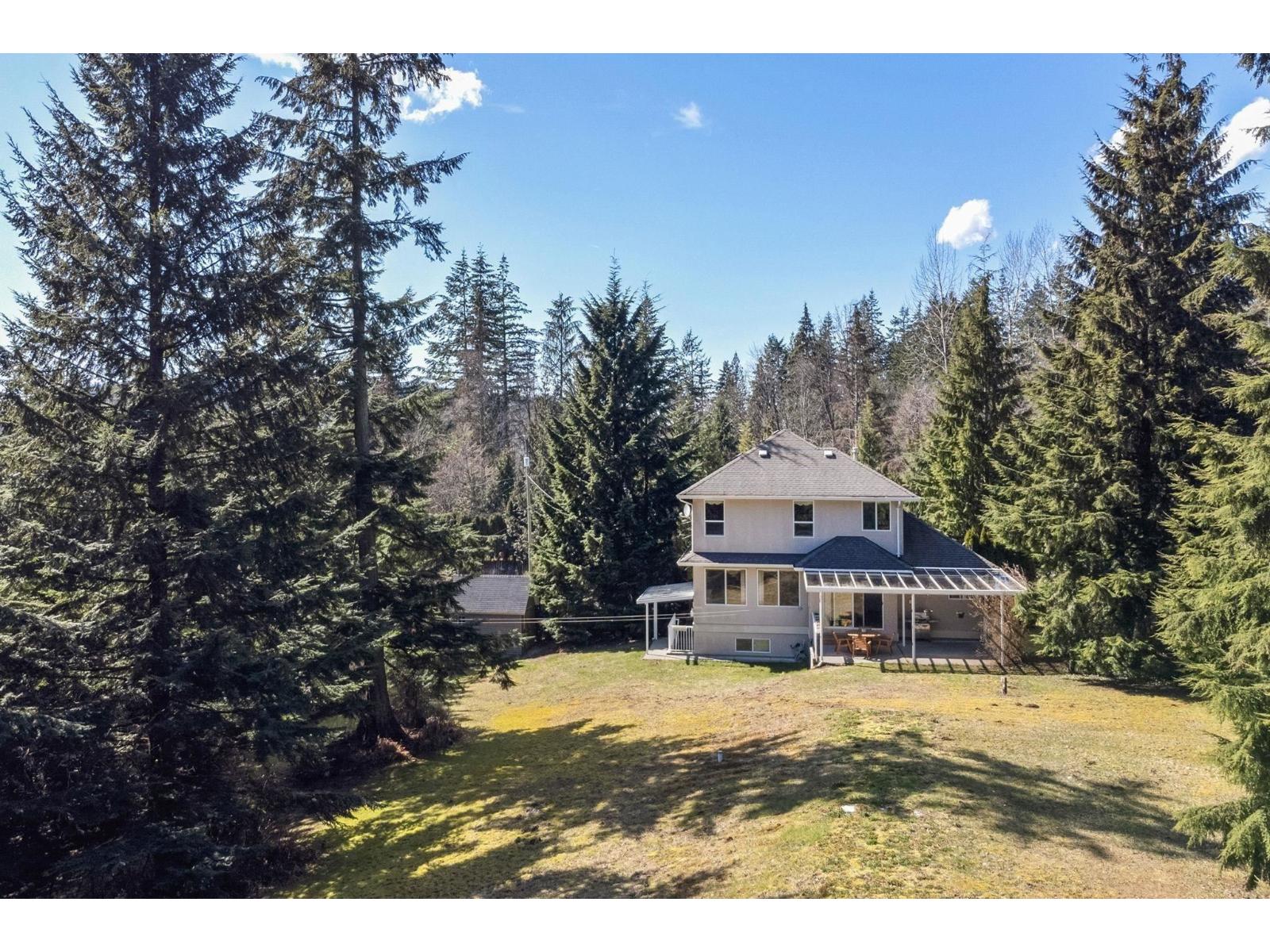 9780 Cedar St, Mission, BC V2V 7E7