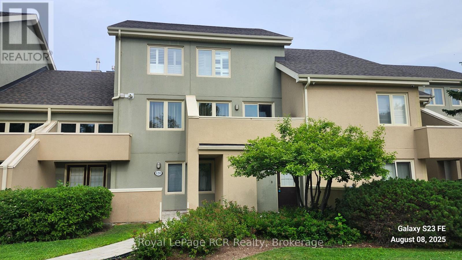 220 107 Wintergreen Pl, The Blue Mountains, ON L9Y 0P8