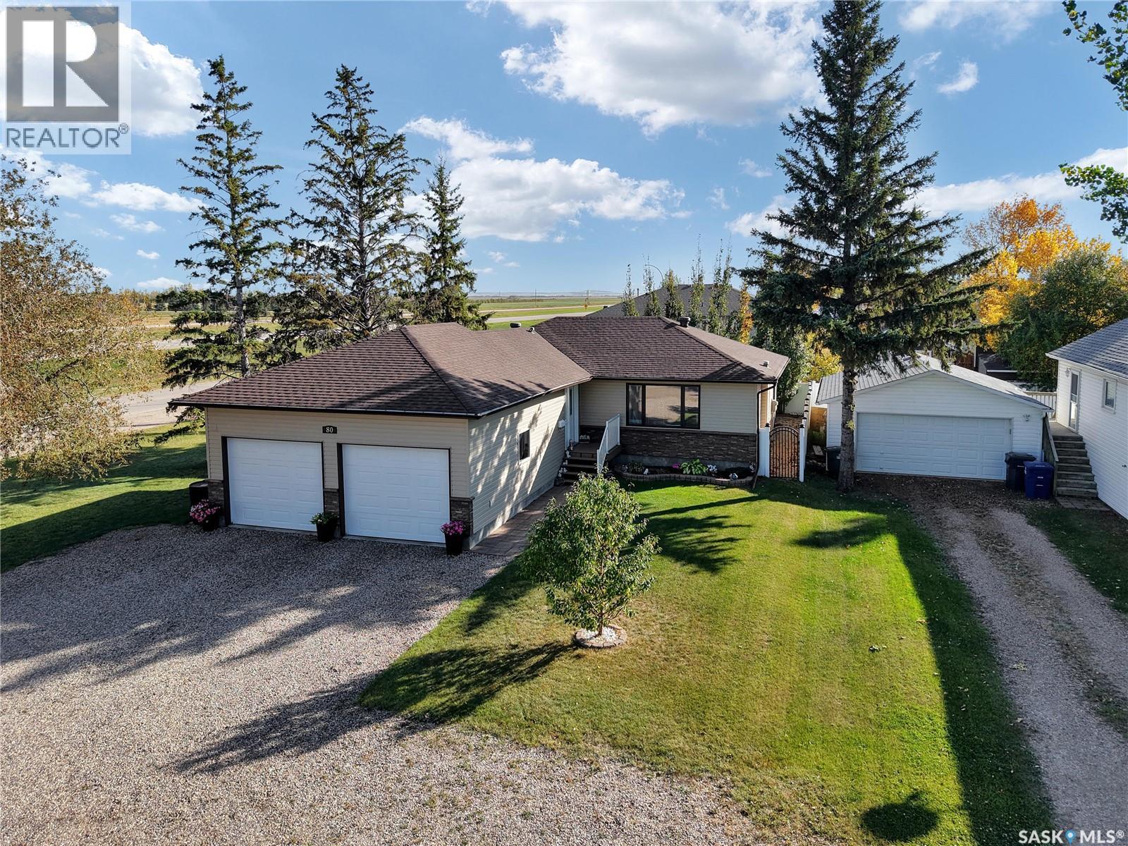 80 3rd Street, Osler, SK S0K 3A0