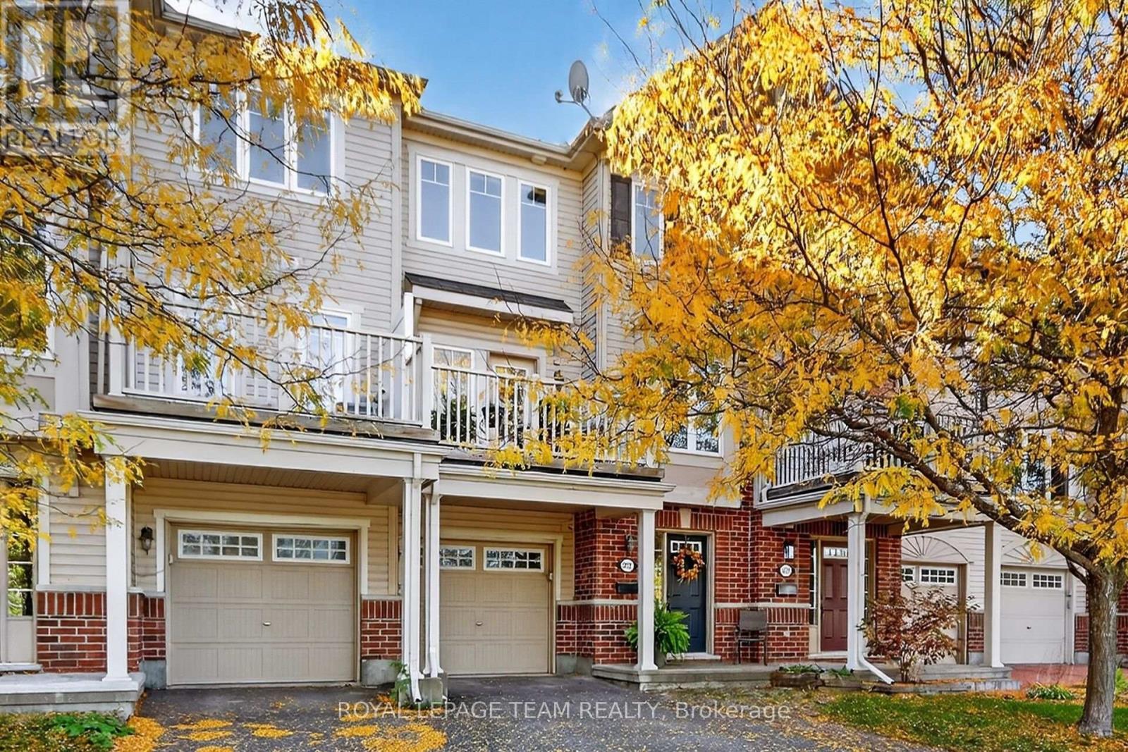 277 Aquilo Cres, Ottawa, ON K2S 0L9
