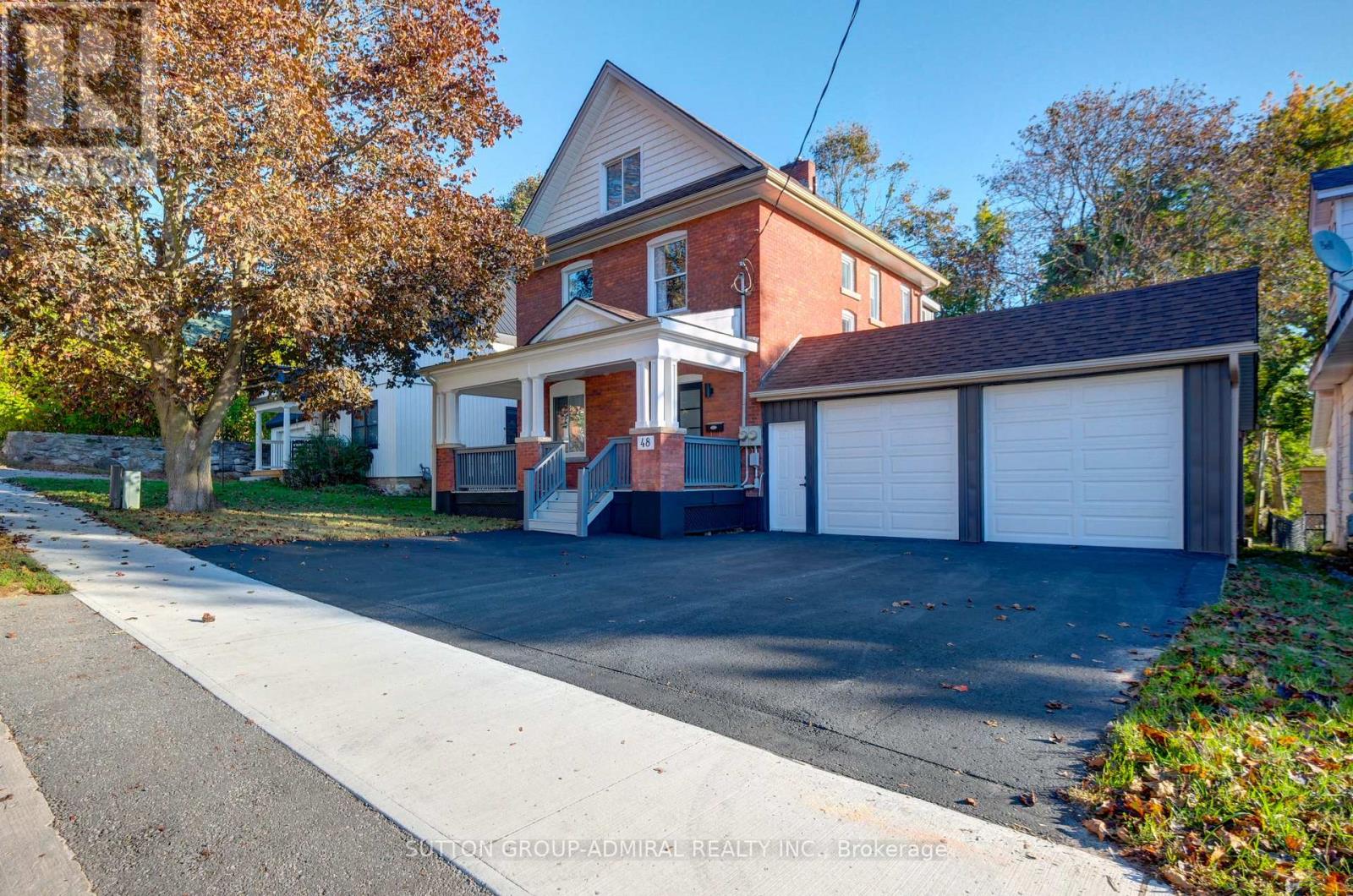 48 Obrien St, Orillia, ON L3V 5S3