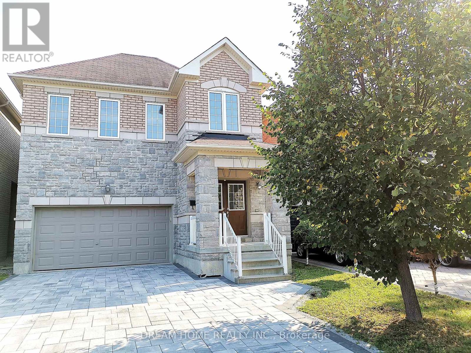 269 Helen Ave, Markham, ON L3R 1J9