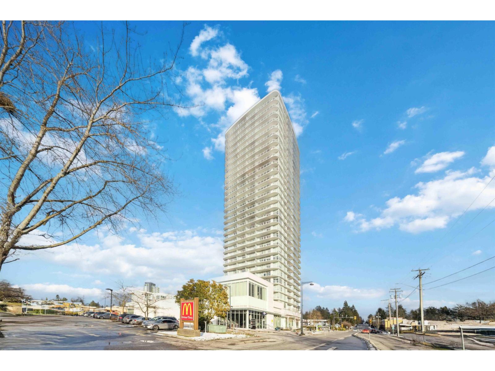 13685 102 Avenue Unit 1411, Surrey, BC V3T 0S2