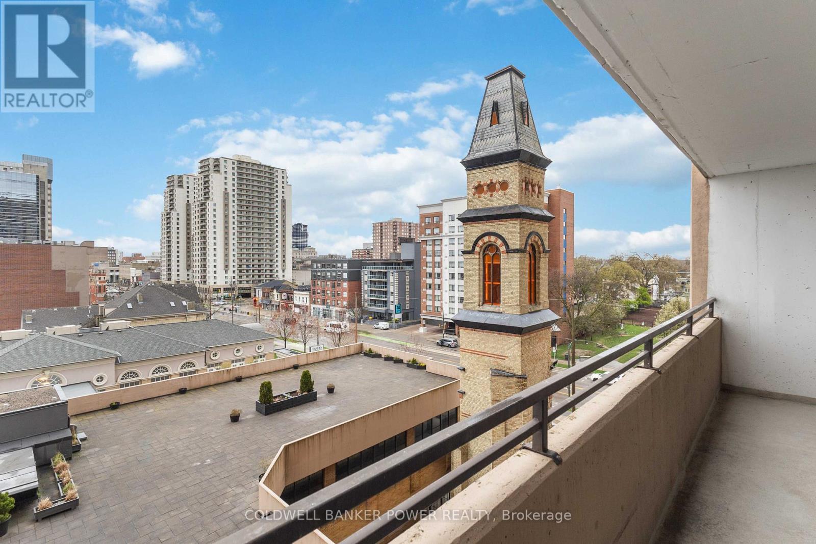 604 389 Dundas St, London, ON N6B 3L5