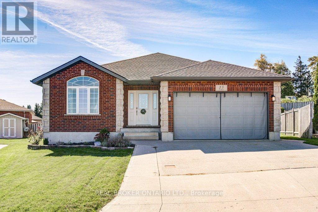 25 Pickett Ct N, West Perth, ON N0K 1N0