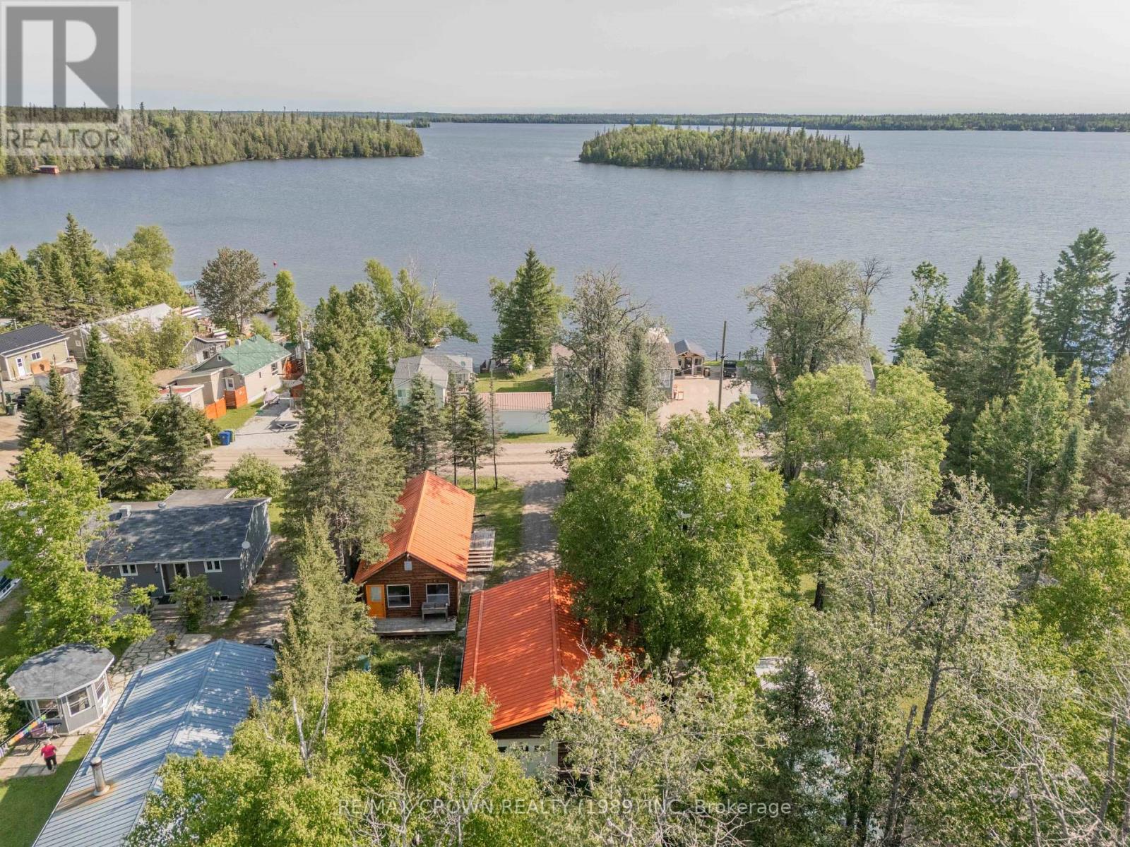 158 Lefebvre Peninsula Rd, Moonbeam, ON P0L 1V0