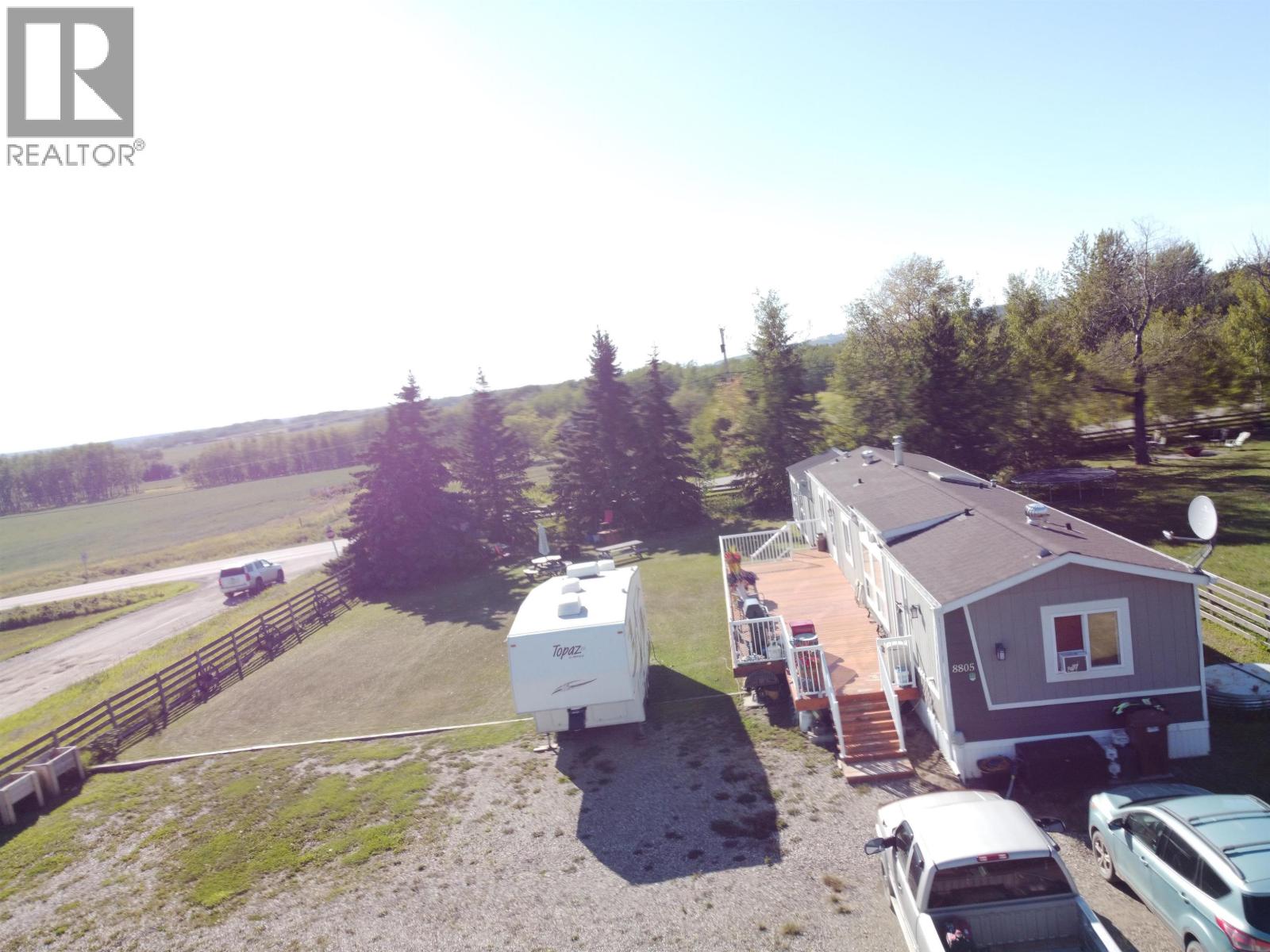 8805 Pine Rd, Fort St. John, BC V1J 4M7