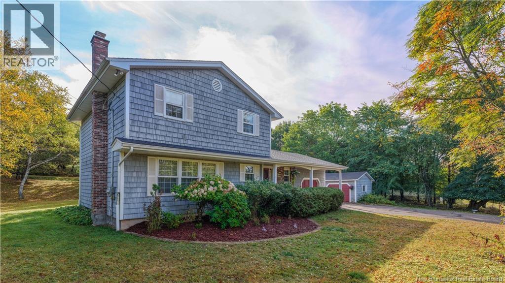278 Model Farm Rd, Quispamsis, NB E2G 1M7