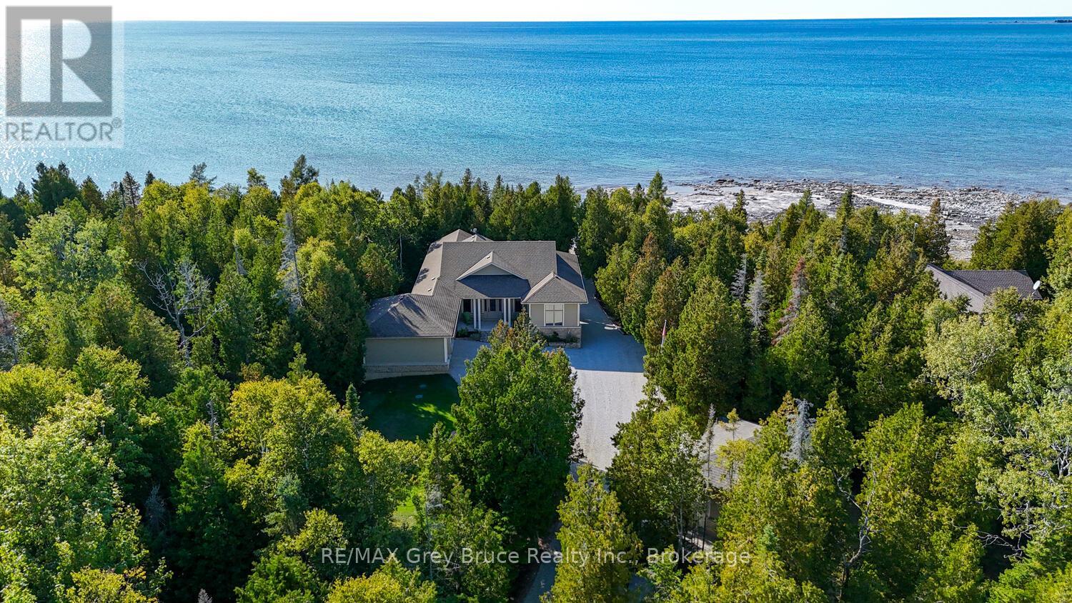 51 Hawes Rd, Northern Bruce Peninsula, ON N0H 1W0