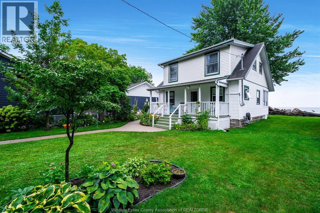1259 Heritage Rd, Kingsville, ON N9Y 2E6