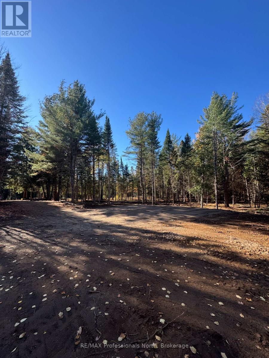 1897 Blairhampton Rd, Minden Hills, ON K0M 2K0