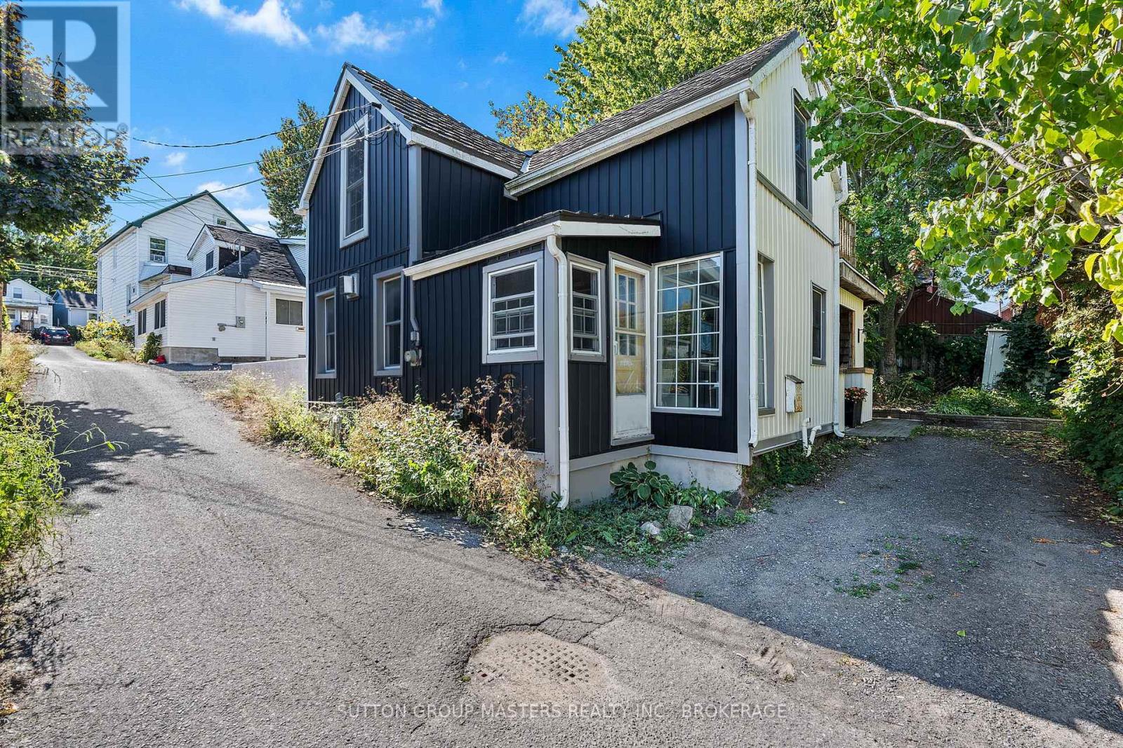 151 Primrose Way, Kingston, ON K7K 1L3