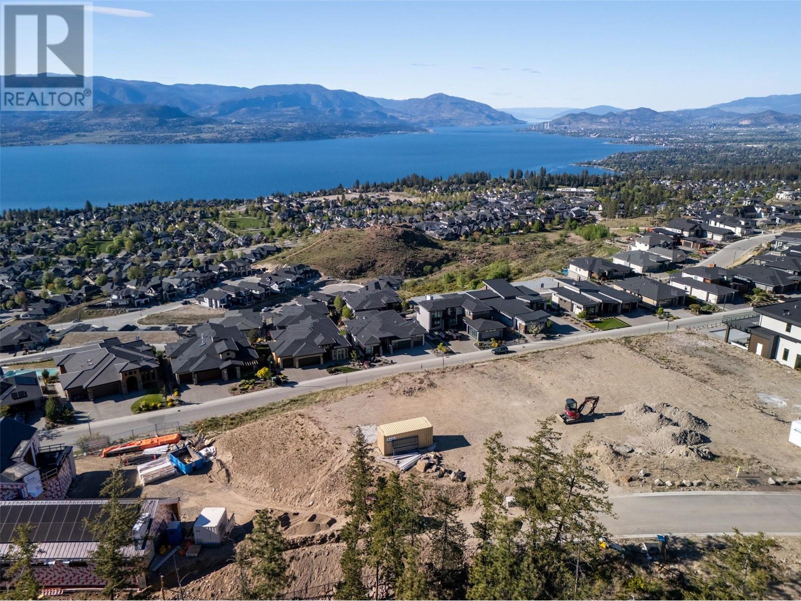5614 Upper Mission Ct, Kelowna, BC V1W 0B1