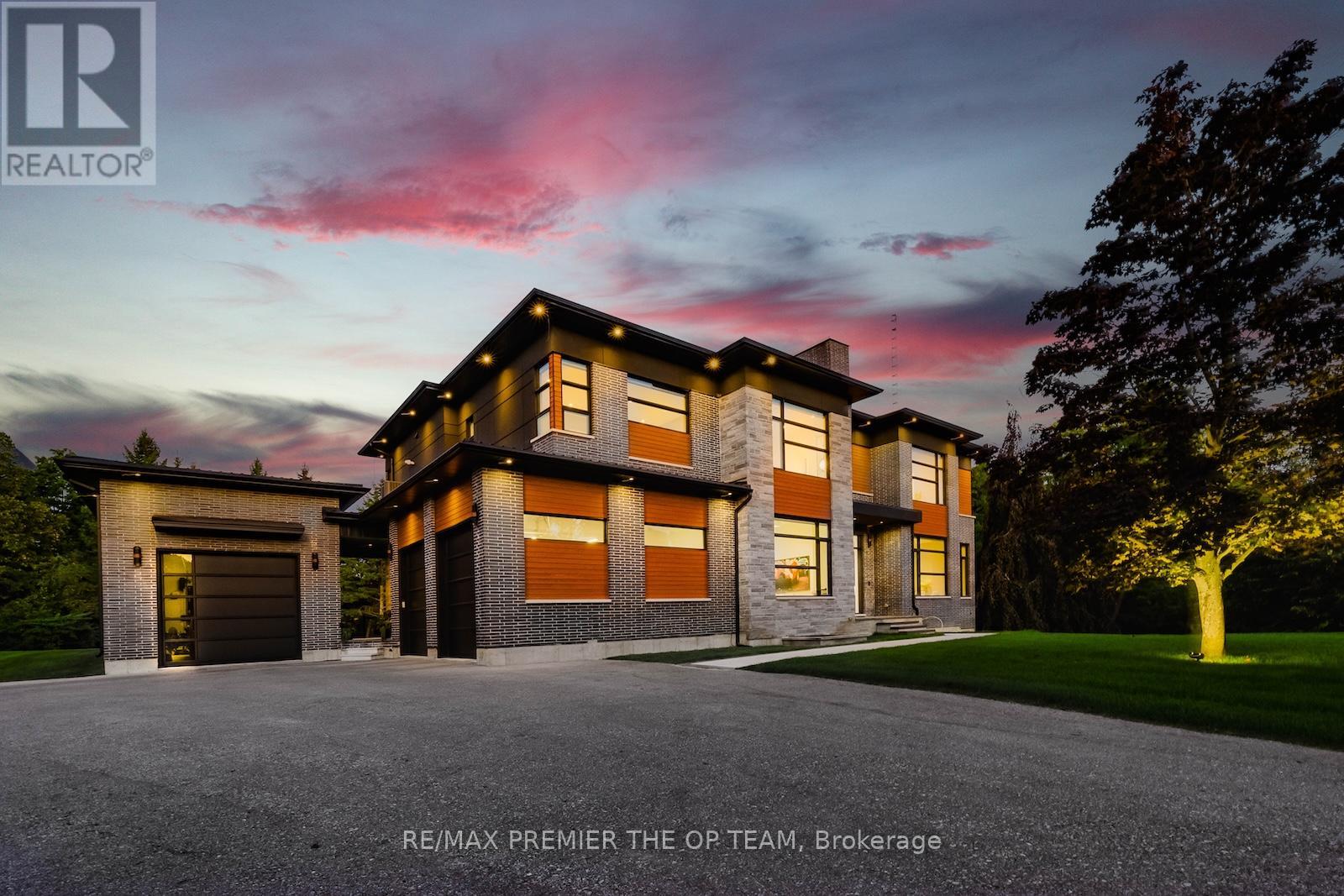 91 Rachelle Ct, Vaughan Kleinburg, ON L4L 1A6