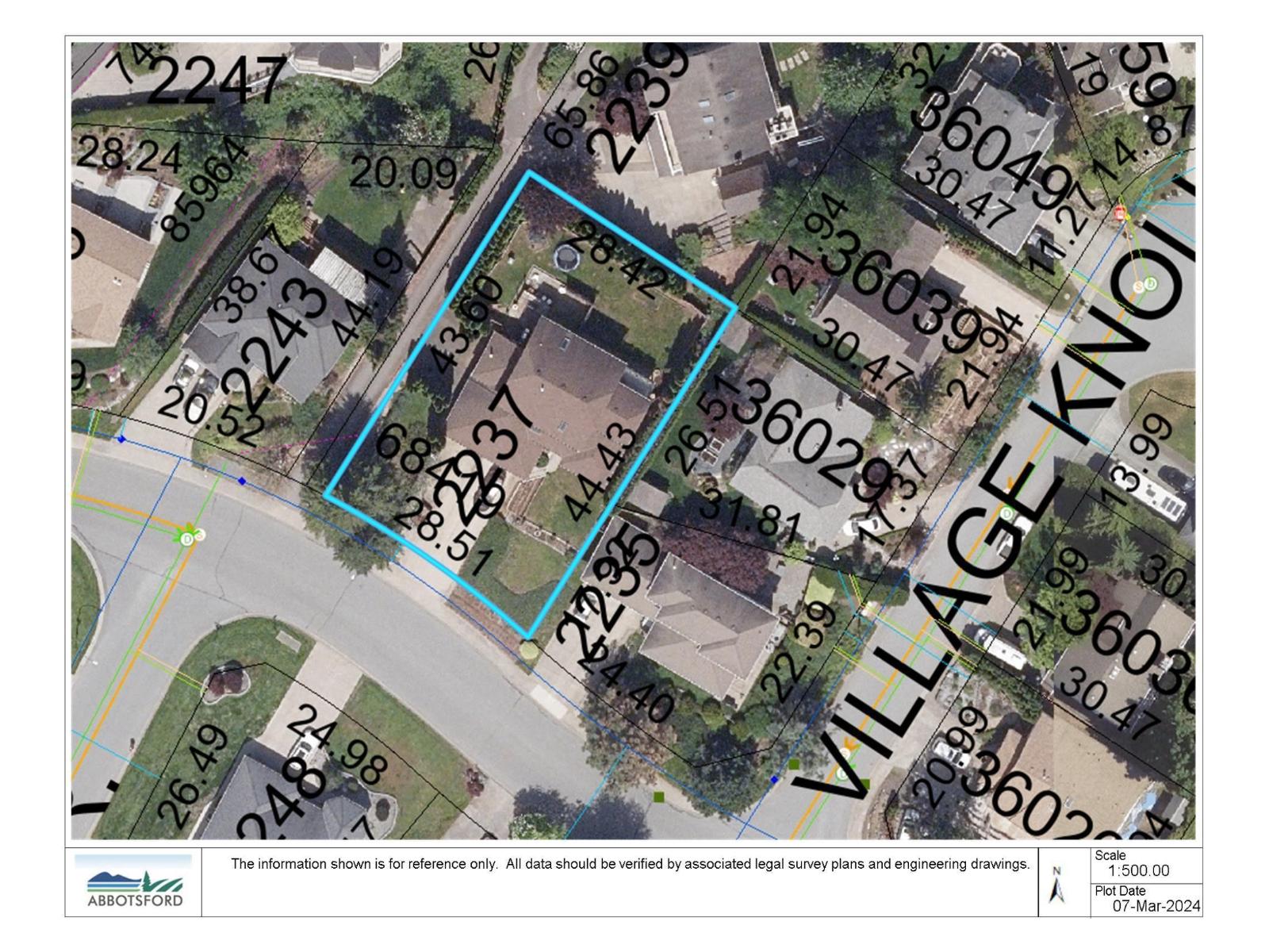 2237 Mountain Dr, Abbotsford, BC V3G 1E3