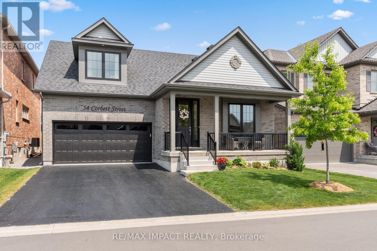 54 Corbett St, Port Hope, ON L1A 3Z9
