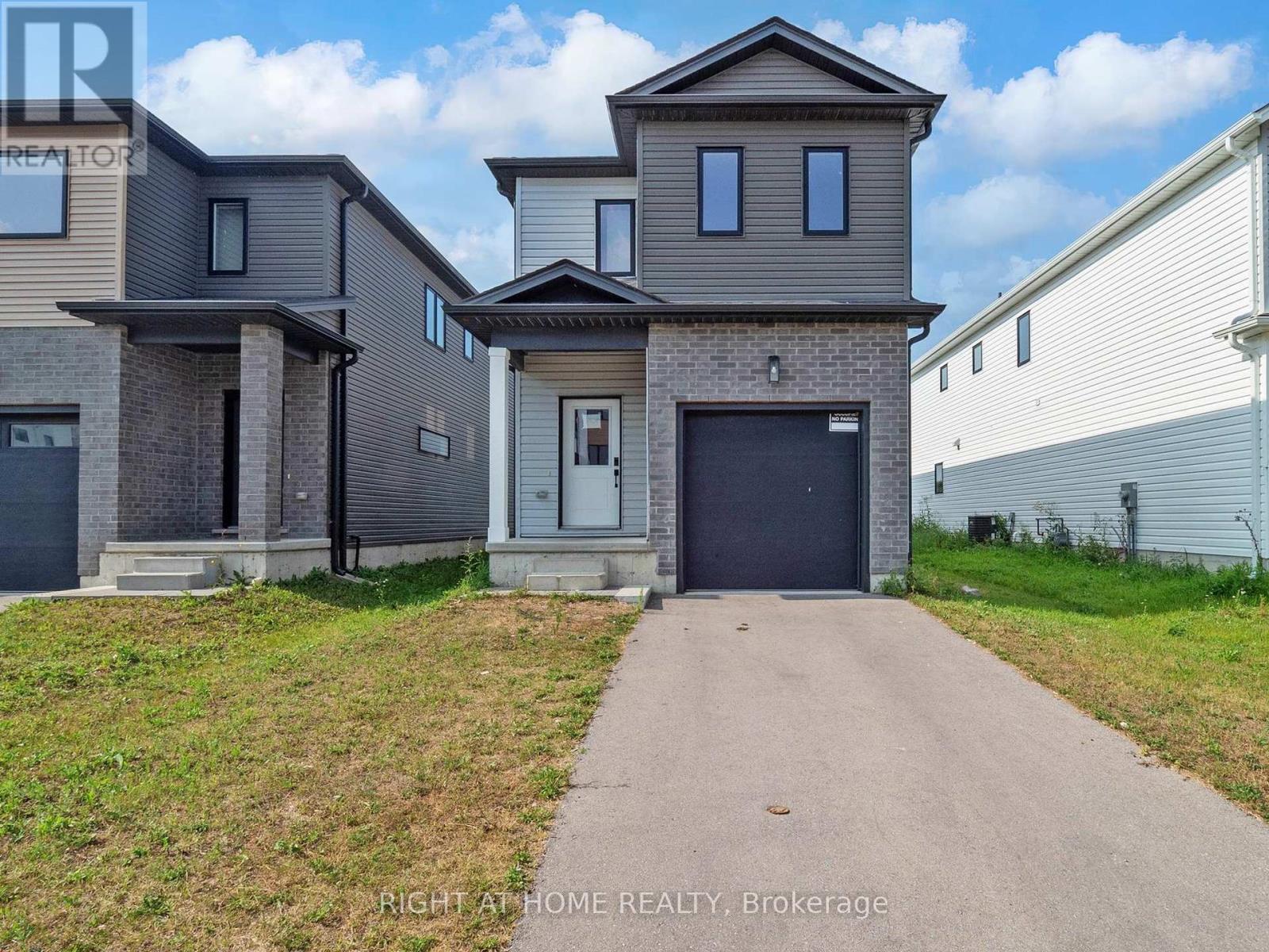 1608 Capri Cres, London, ON N6G 0S8