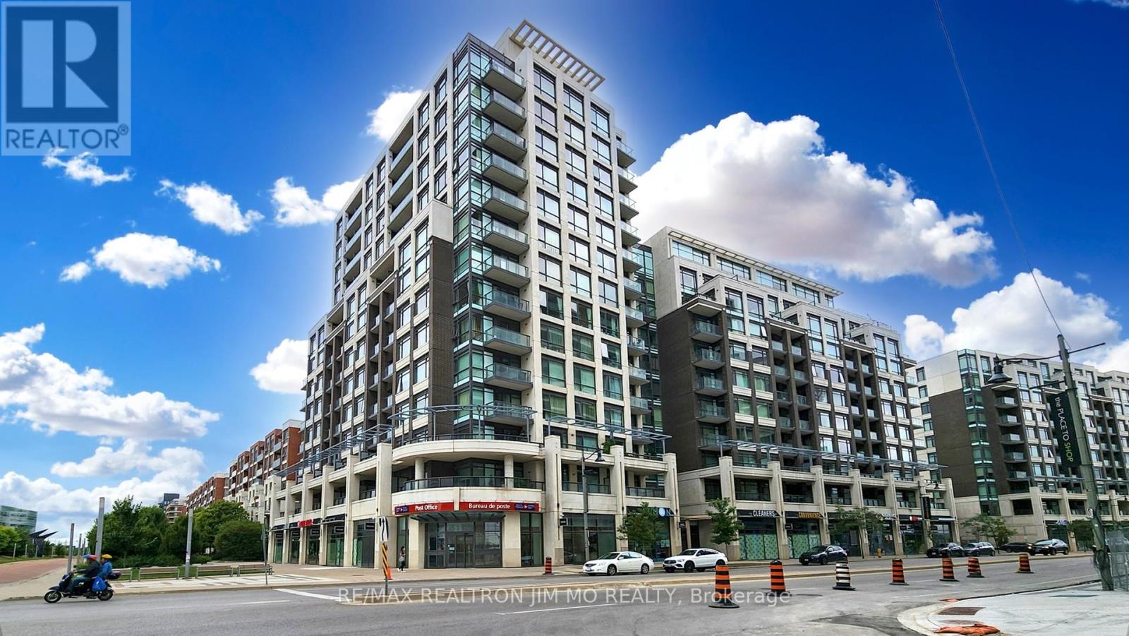 416 8110 Birchmount Rd, Markham, ON L6G 0E3