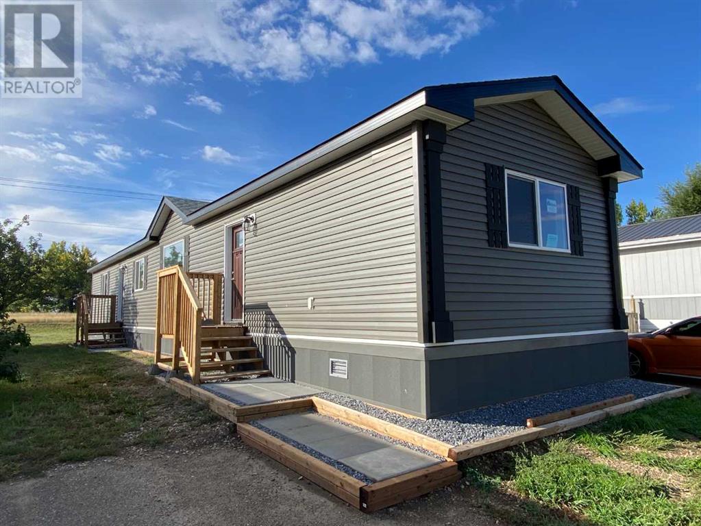 19 Maple Dr W, Brooks, AB T1R 1H8