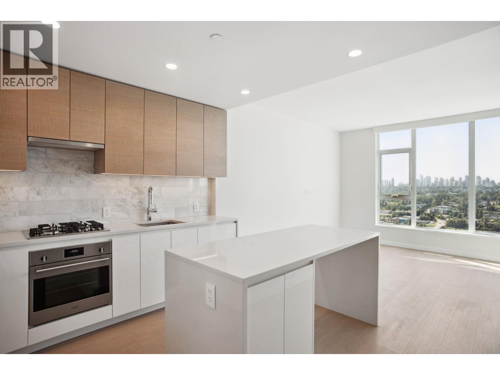 2186 Gilmore Avenue Unit 2901, Burnaby, BC V5C 0N7