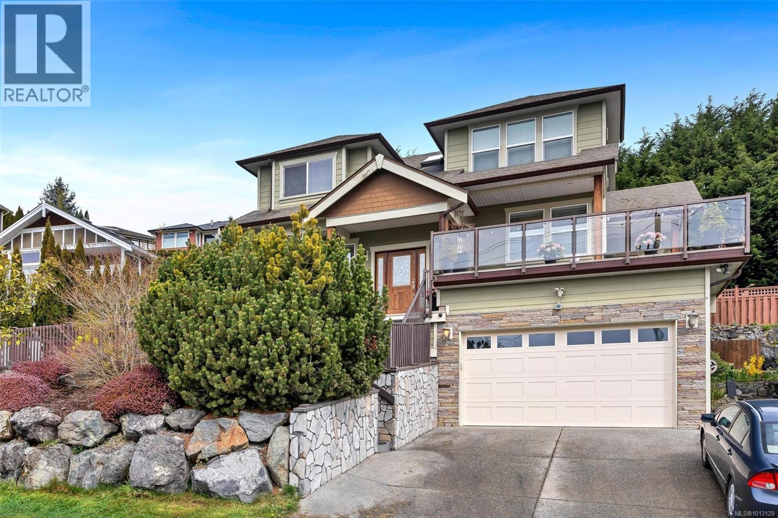 400 Latoria Rd, Victoria, BC V9C 4K7