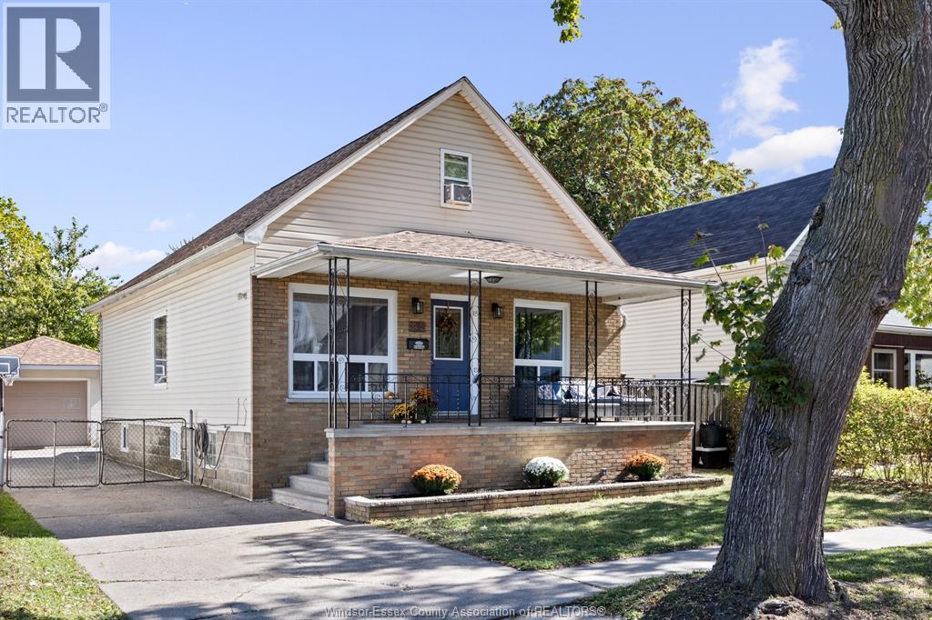 338 Mcewan Ave, Windsor, ON N9B 2E6