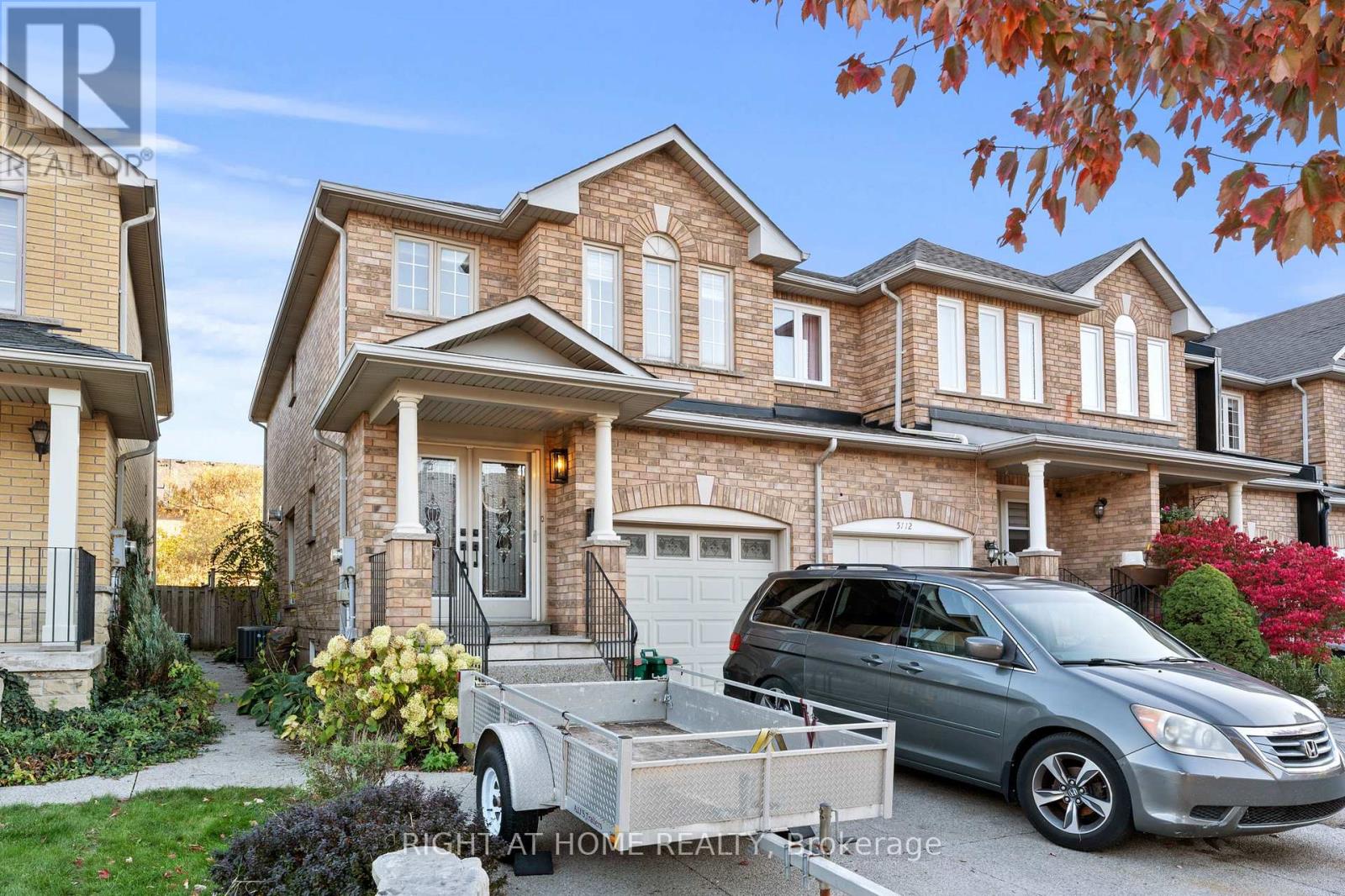 5114 Falconcrest Dr, Burlington, ON L7L 6K5