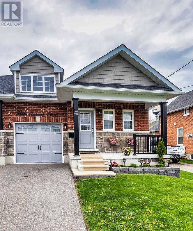 706 Ontario St, Cobourg, ON K9A 3C5
