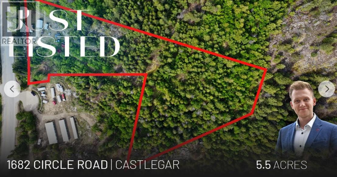 1682 Circle Rd, Castlegar, BC V1N 4W1