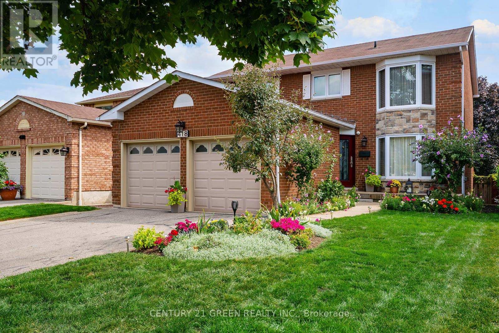 418 Chieftan Cir, Mississauga Hurontario, ON L4Z 3A7