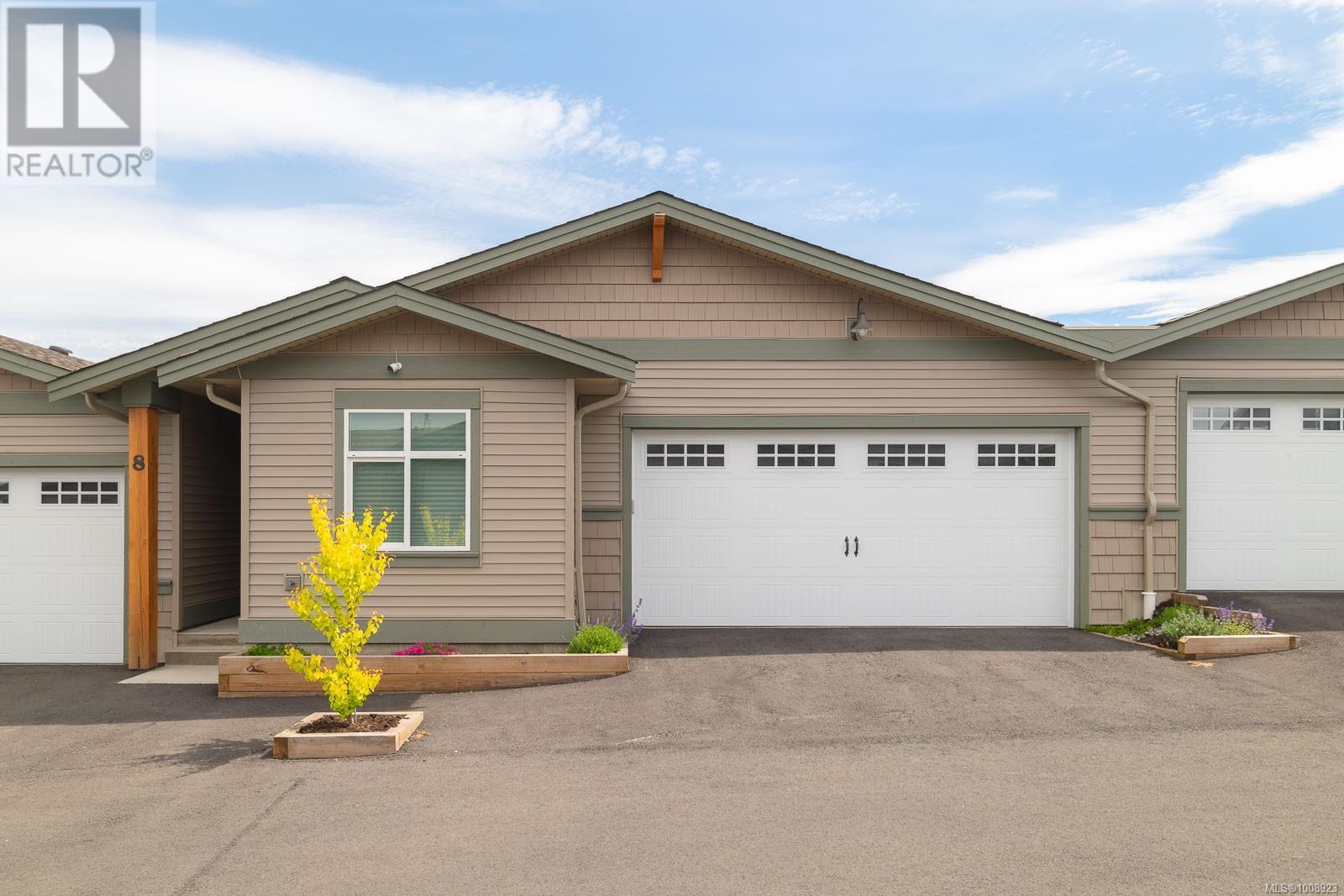 3774 12th Ave Unit 8 Ave, Port Alberni, BC V9Y 5A5