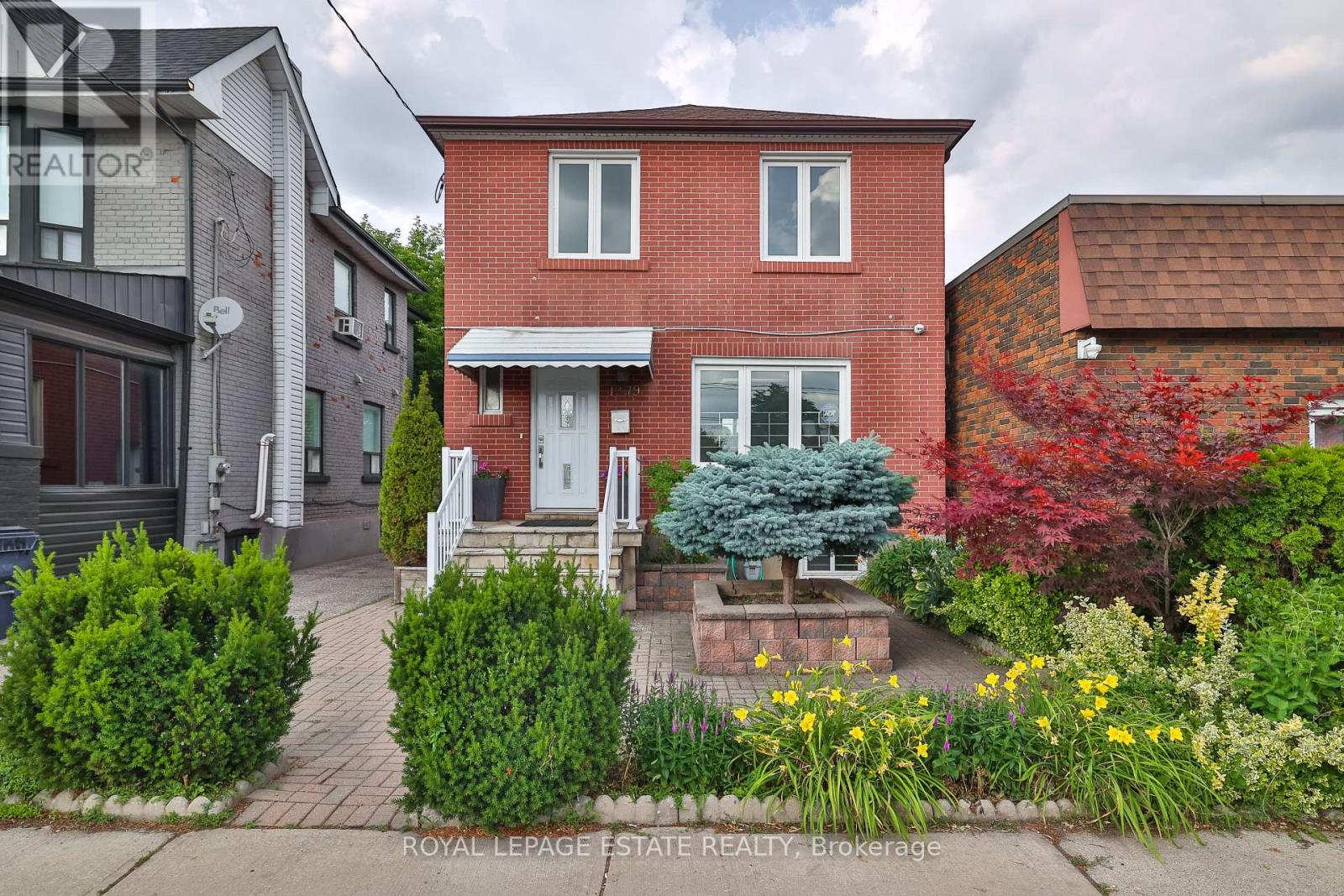 1279 Weston Rd, Toronto Mount Dennis, ON M6M 4R2
