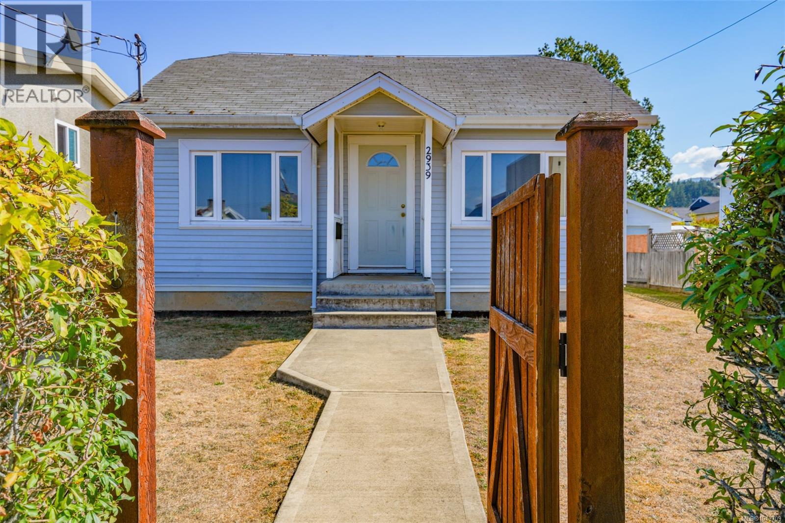2939 11th Avenue, Port Alberni, BC V9Y 7L7