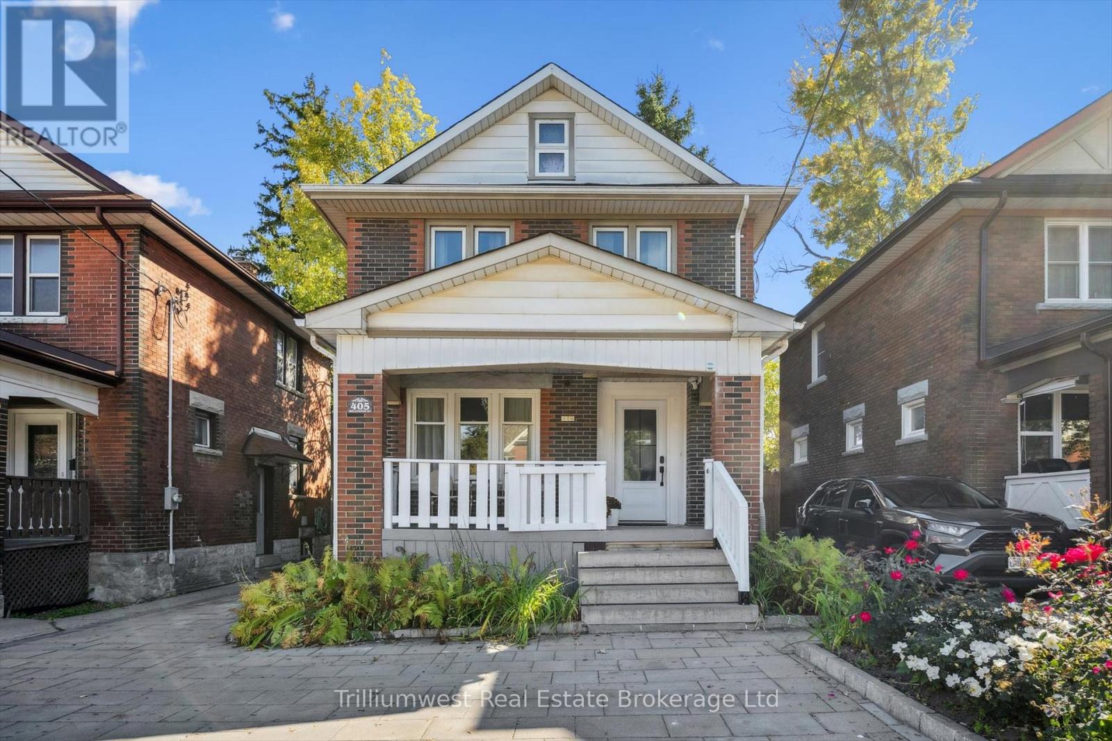 405 Wellington St N, Kitchener, ON N2H 5L3