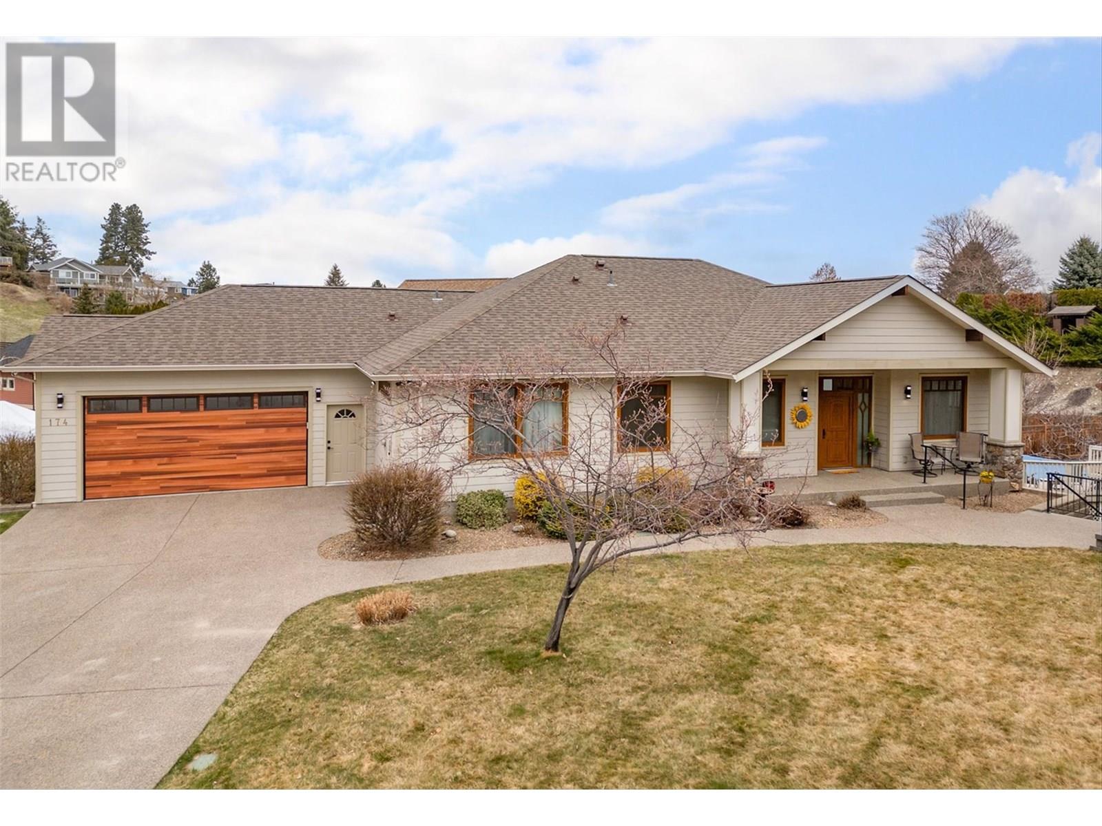 174 Jewell Pl, Summerland, BC V0H 1Z4
