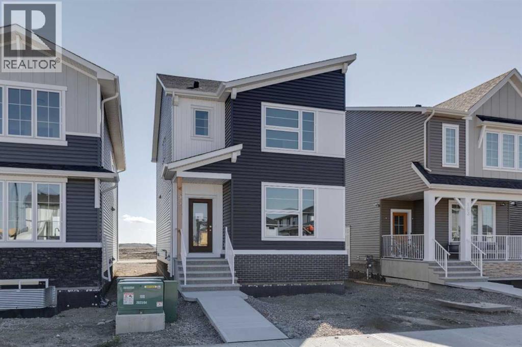 99 Southborough Cres, Cochrane, AB T4C 2S6