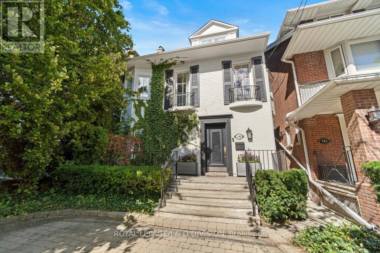146 Balmoral Ave, Toronto, ON M4V 1J7