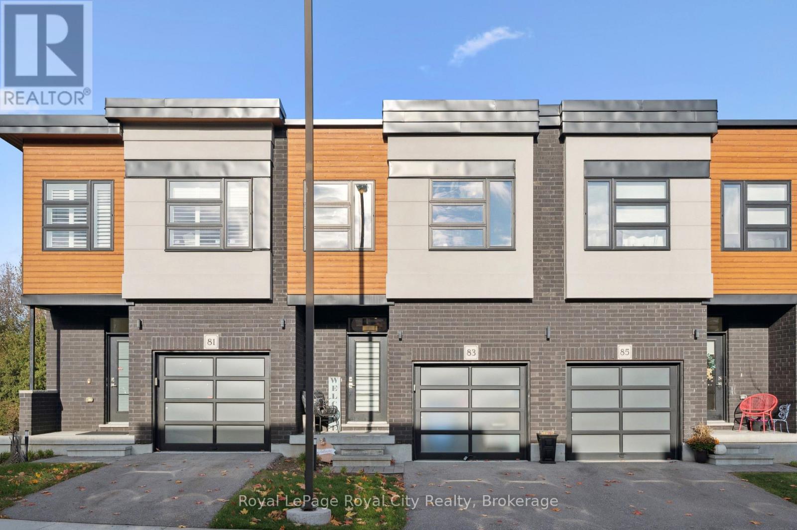 83 60 Arkell Rd, Guelph, ON N1L 0N8