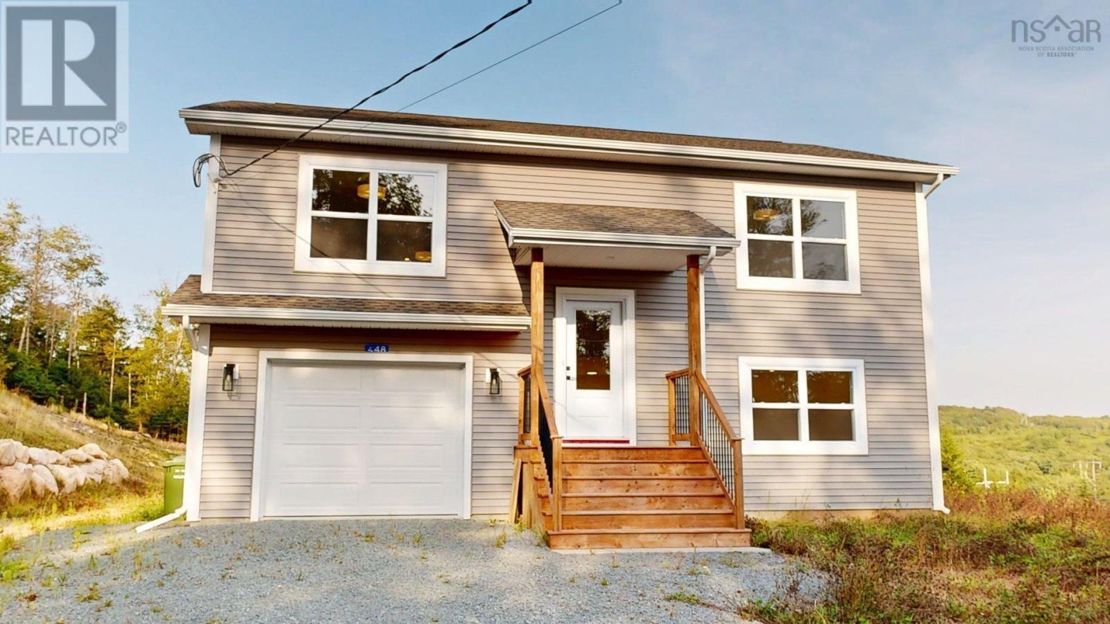 448 Winslow Dr, Upper Tantallon, NS B3Z 1N9