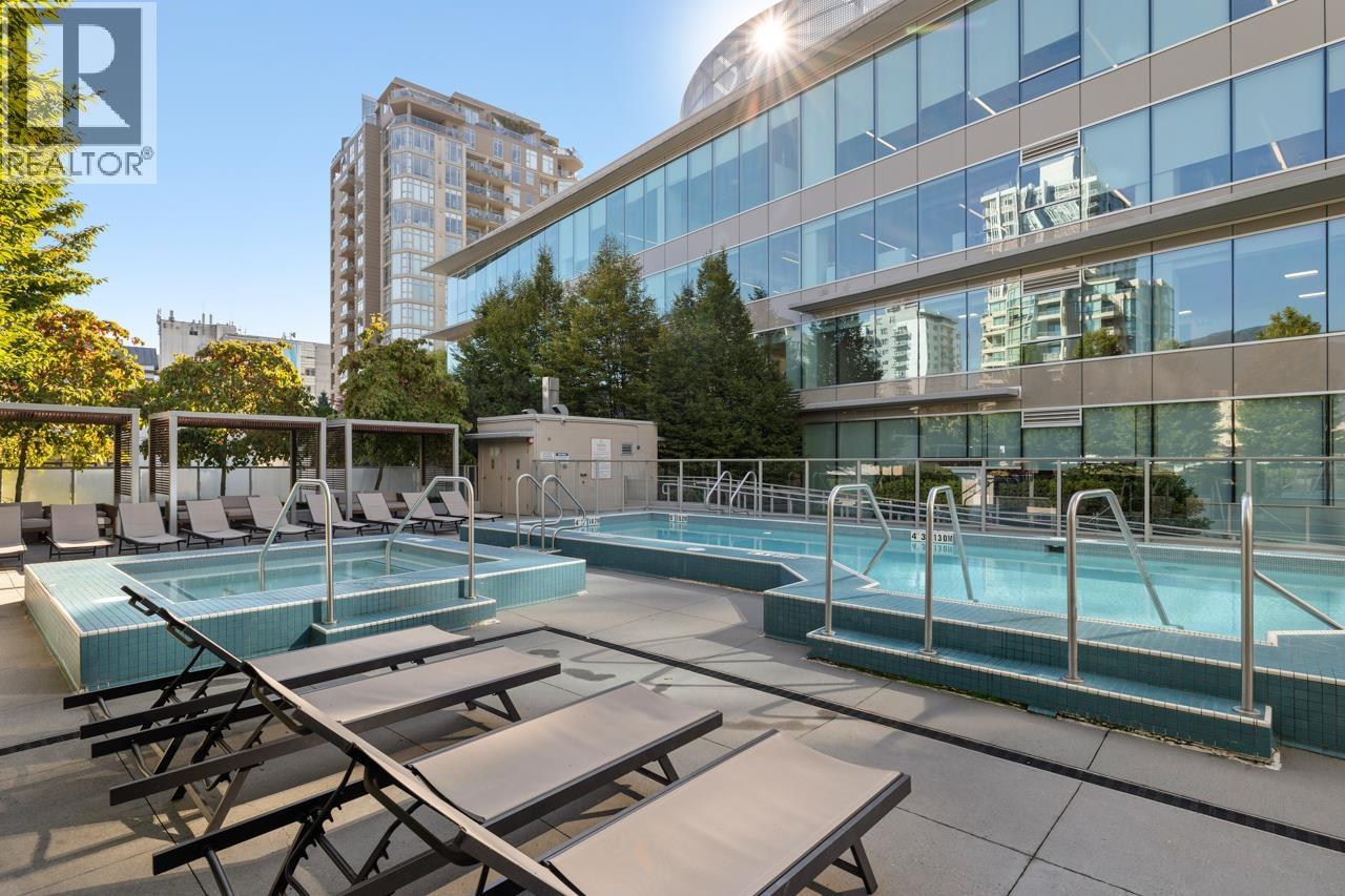 125 E 14th Street Unit 610, North Vancouver, BC V7L 0E6