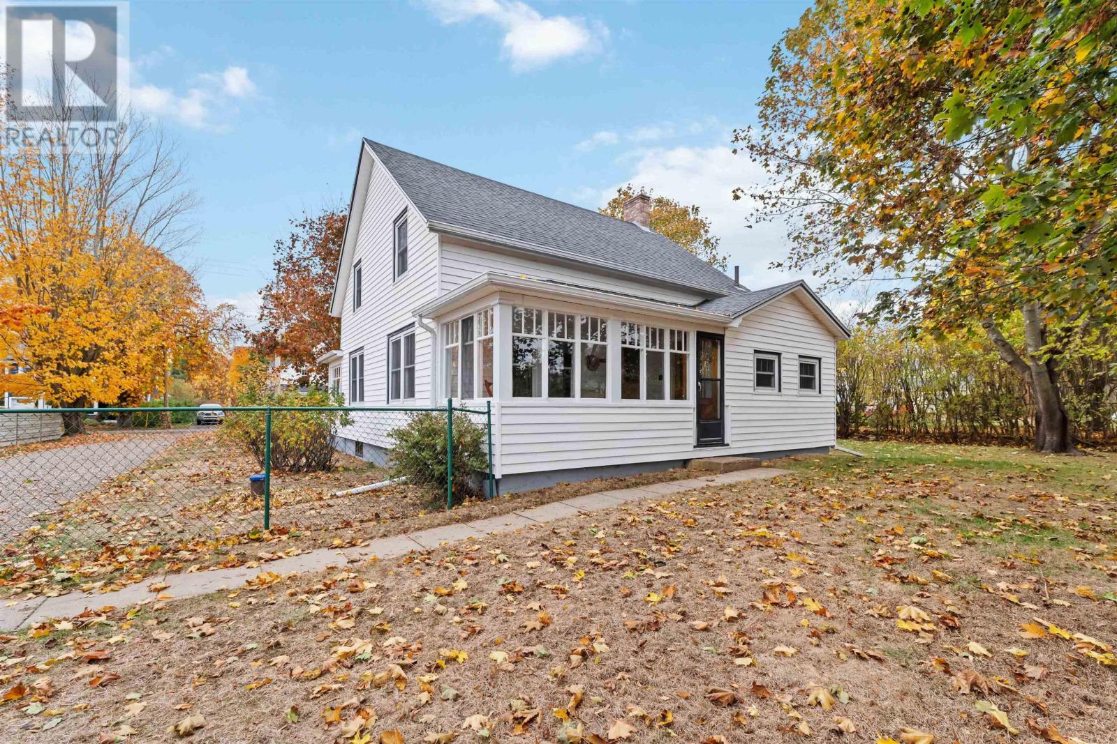 24 Church St, Kingsport, NS B0P 1H0