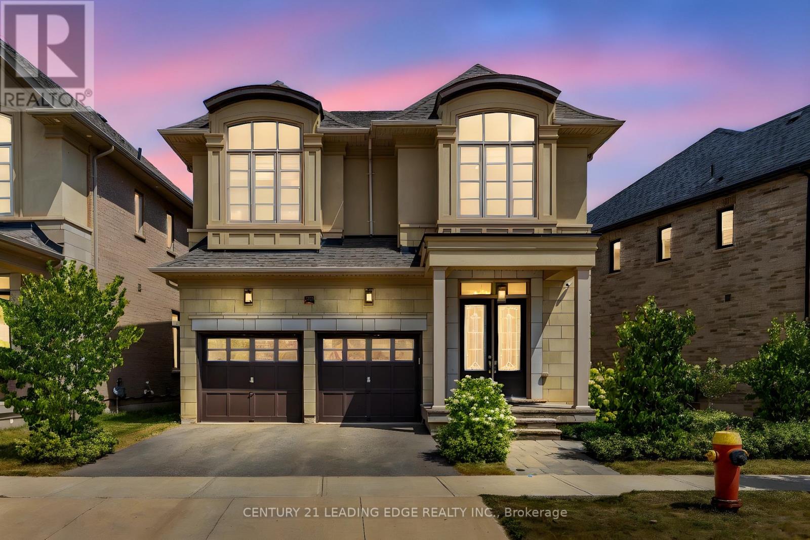 3239 Millicent Ave, Oakville, ON L6H 0V8
