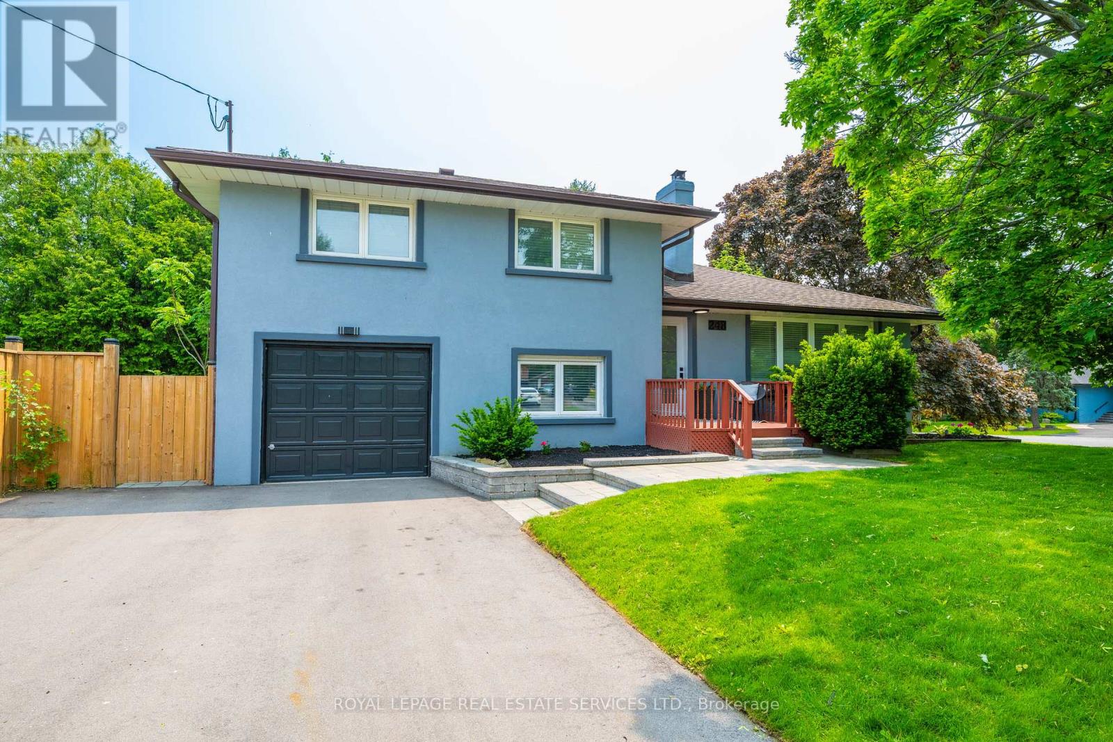 248 Wales Cres, Oakville, ON L6L 3X7