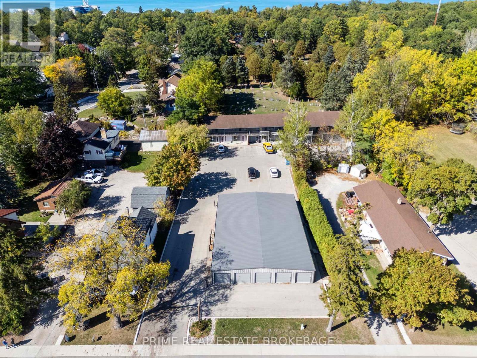 47 Ontario St N, Lambton Shores, ON N0M 1T0