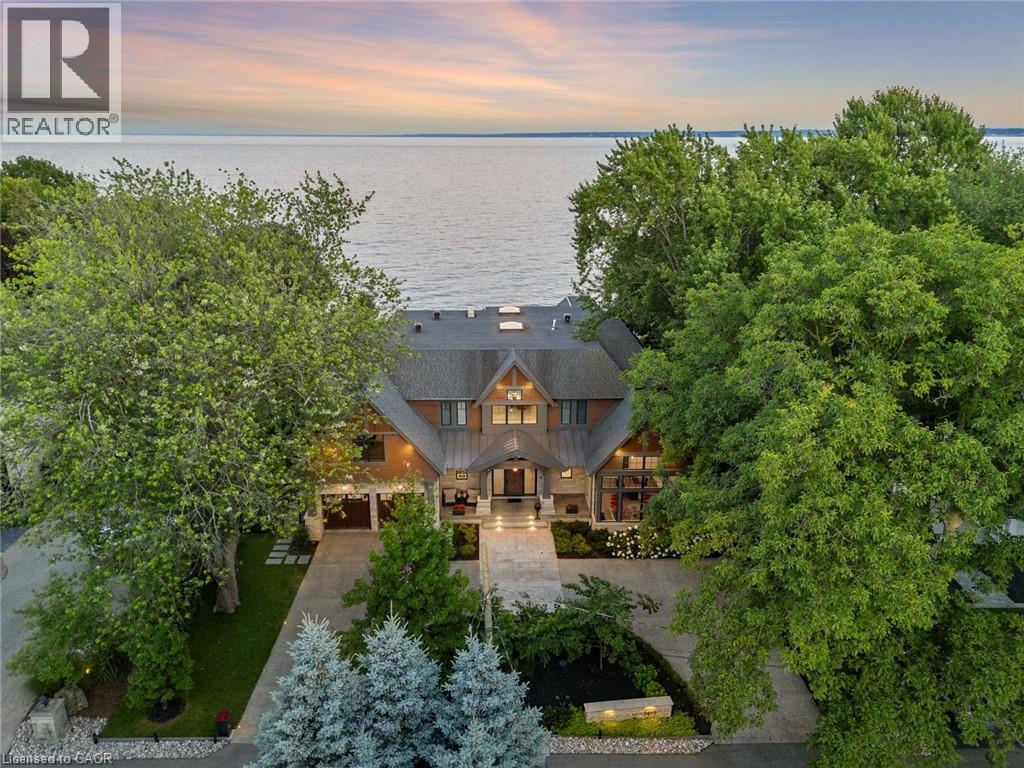 140 Secord Ln, Burlington, ON L7L 2H7