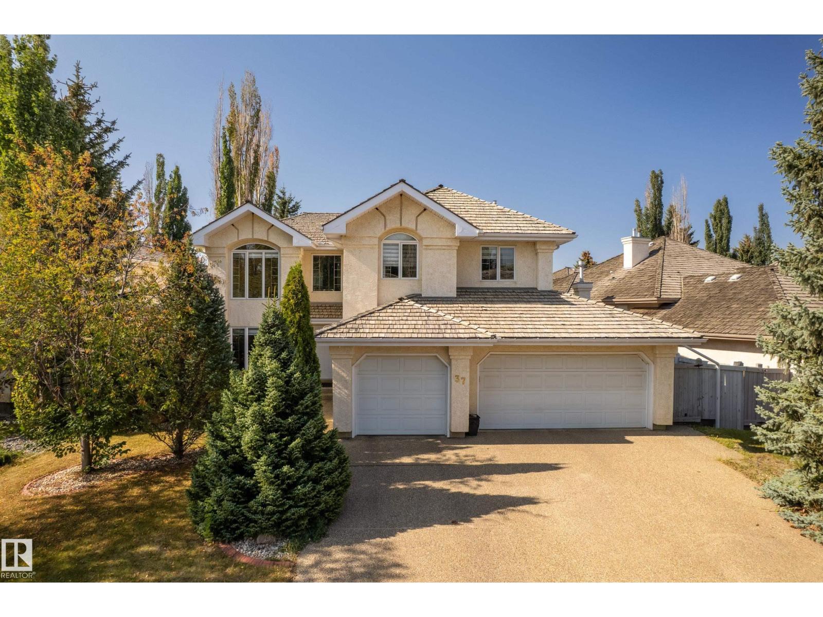 37 Leonard Dr, St. Albert, AB T8N 6T3