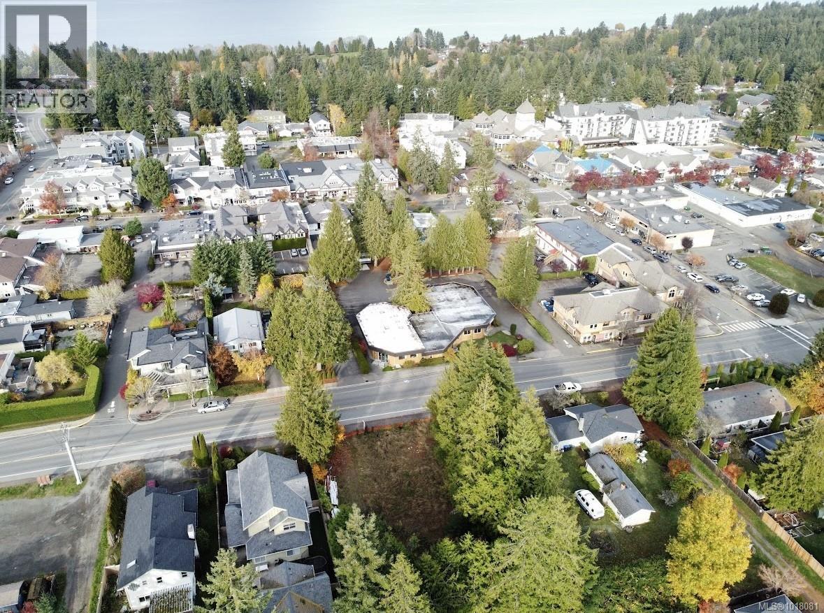 172 Fern Rd W, Qualicum Beach, BC V9K 1S4